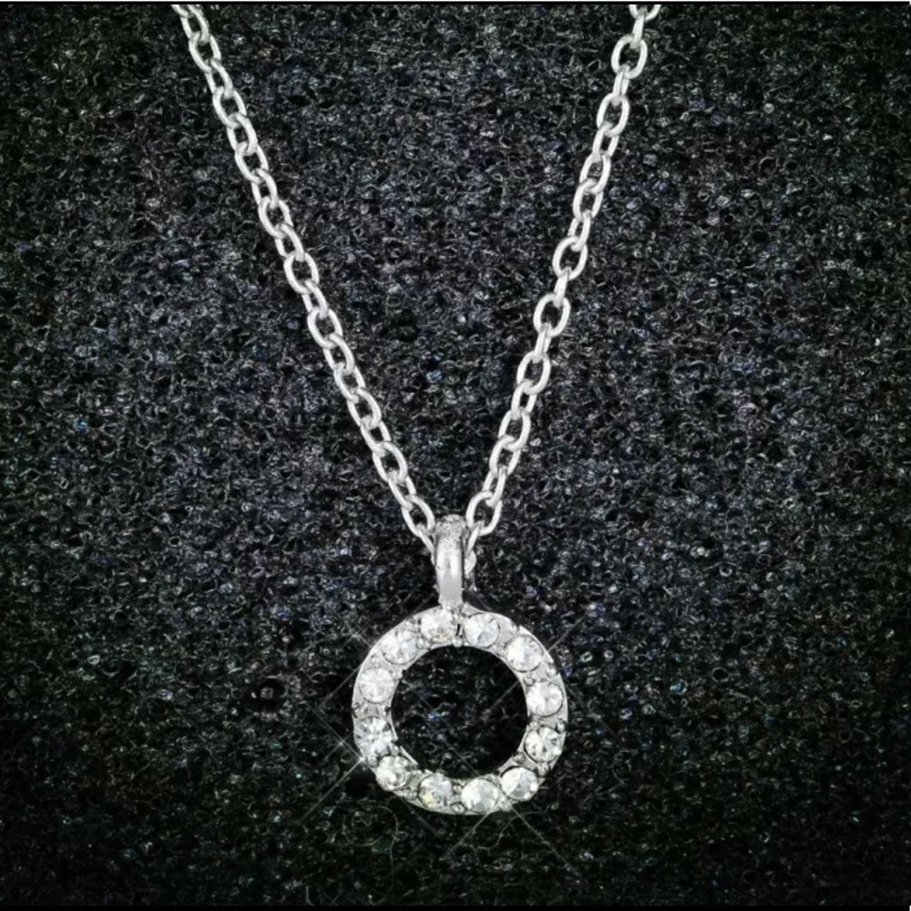 Diamond CZ circle pendant necklace
